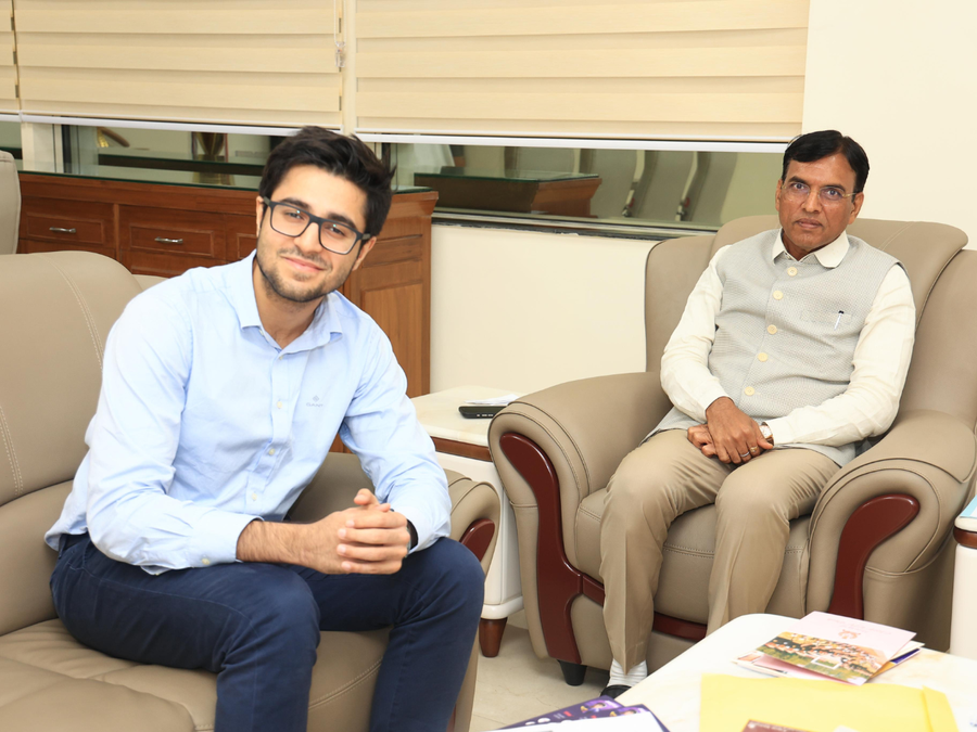 Zepto CEO meets labour minister Mansukh Mandaviya; says, 'Our mantra is to serve delivery partner family'