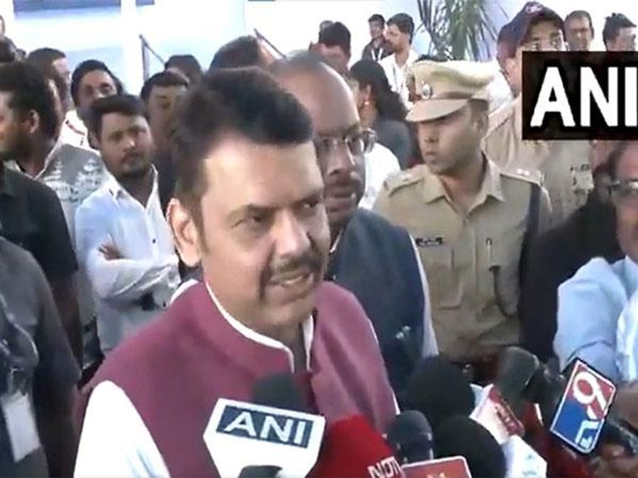 "Until they stop insulting people, they cannot win": Fadnavis attacks oppn amid chaos over "vote theft" charge