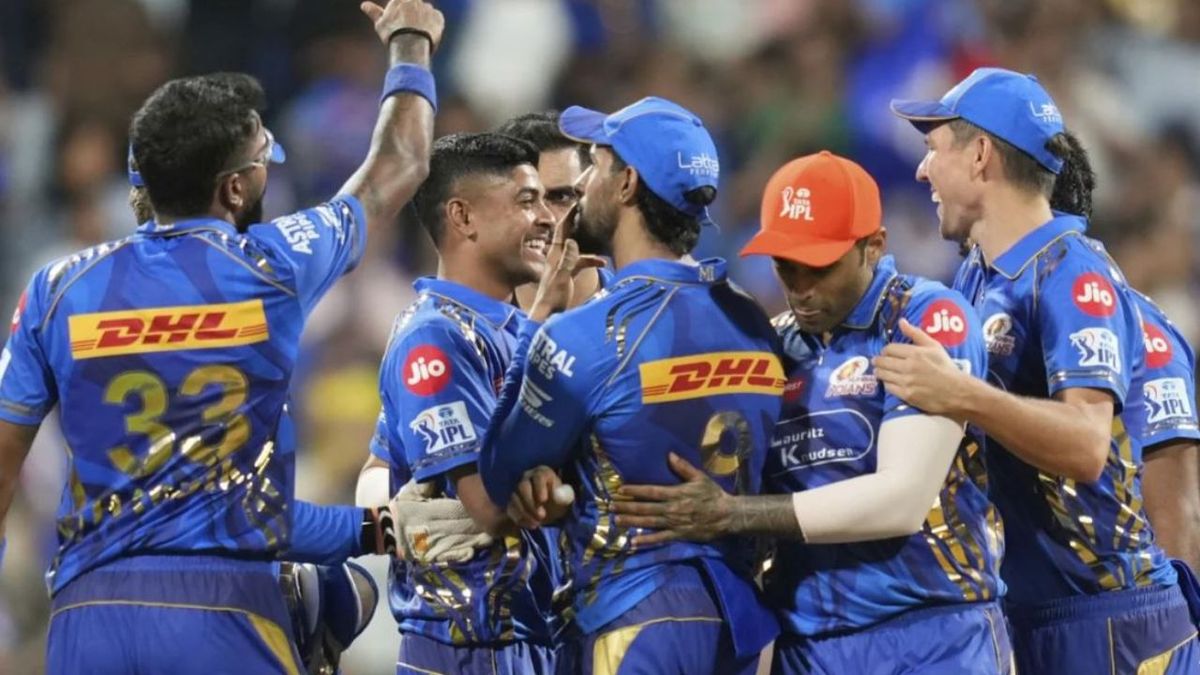 Sport : IPL 2025: मुंबई इंडियंस को लगेगा तगड़ा झटका, प्लेऑफ में पहुंचती है तो ओपनर और ऑलराउंडर नहीं होंगे टीम का हिस्सा #INA