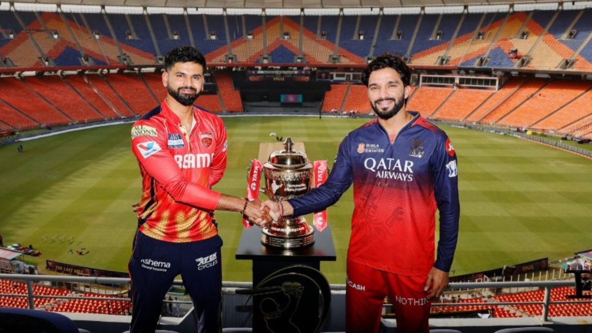 Ipl 2025: rcb vs pbks फाइनल मैच के लिए अहमदाबाद का मंच तैयार, श्रेयस अय्यर-रजत पटीदार ने ट्रॉफी के साथ कराया फोटोशूट
