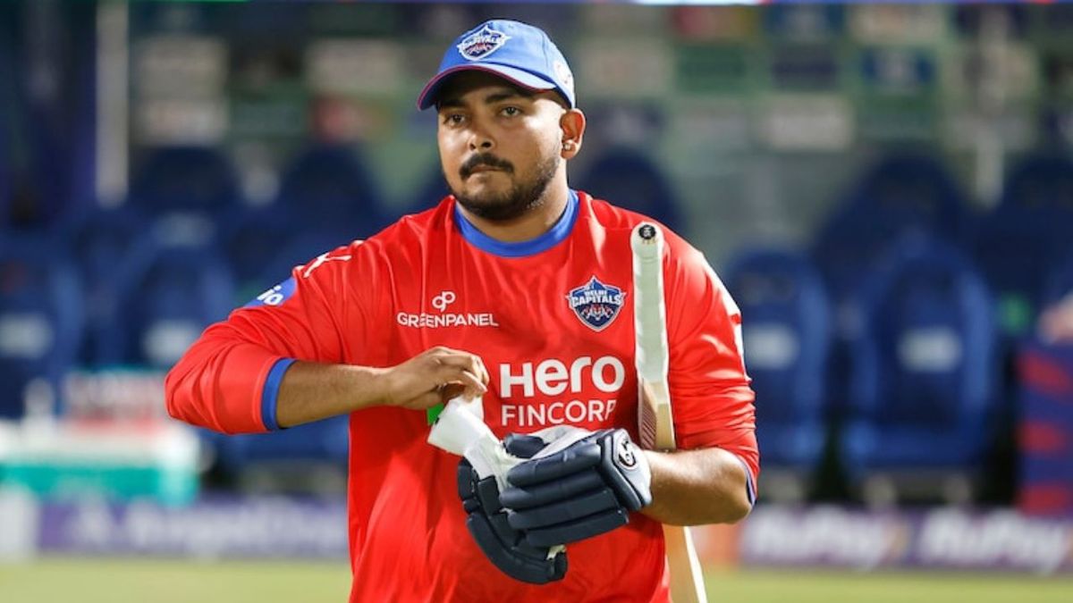 Sport : Prithvi Shaw: 'वो मुझे इधर-उधर ले जाते थे और मै भटक गया', जानें पृथ्वी शॉ ने किसके लिए बोला ऐसा #INA