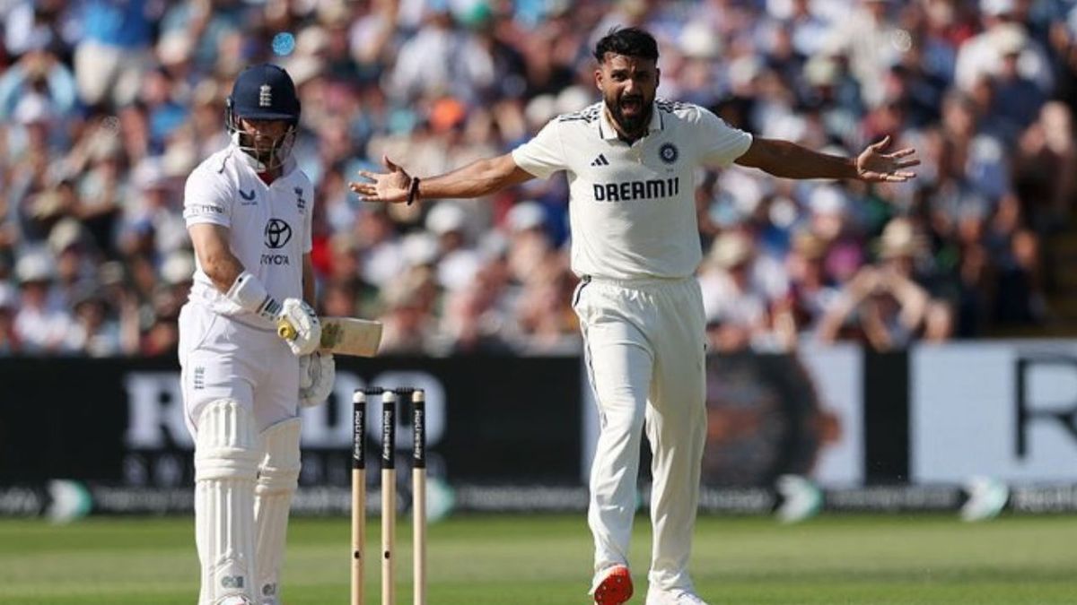 Sport : IND vs ENG: 2 गेंद 2 विकेट, बर्मिंघम में चमके आकाश दीप, पहले टेस्ट के शतकवीर बेन डकेत-ओली पोल को जीरो पर किया आउट #INA