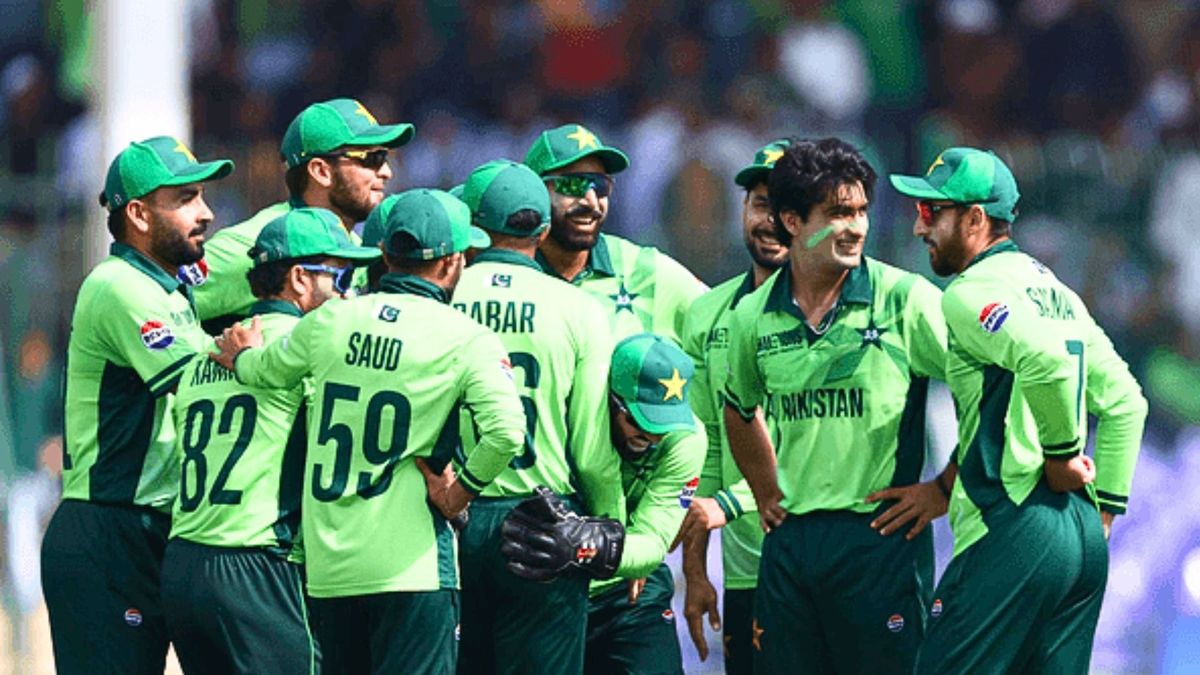 Sport : बांग्लादेश से हारने के बाद पाकिस्तान को मिला सबक, बाबर रिजवान और शाहीन की हुई वापसी, इस सीरीज में खेलेंगे #INA