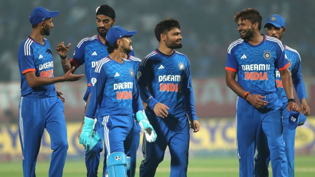 Sport : Asia Cup 2025 से पहले Team India के लिए बुरी खबर, स्टार विकेटकीपर हुआ चोटिल, इस टूर्नामेंट से बाहर #INA