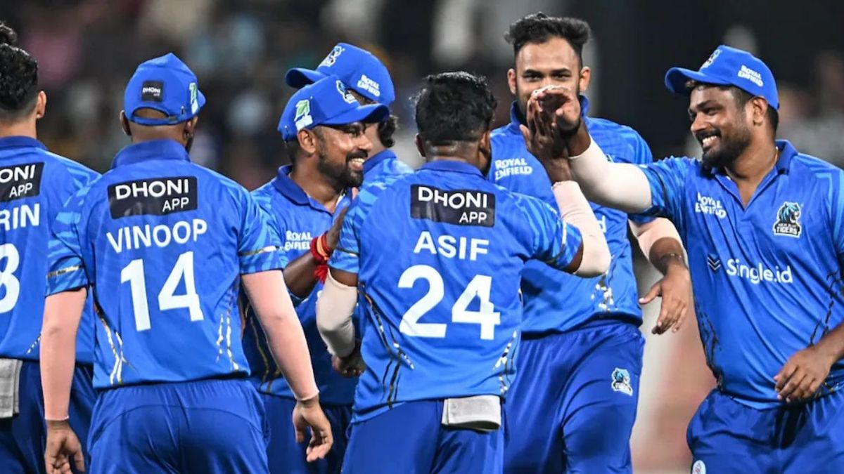 Sport : Asia Cup 2025: एशिया कप से पहले एक्शन में दिखे संजू सैमसन, भाई के साथ मिलकर किया कमाल, वीडियो हुआ वायरल #INA