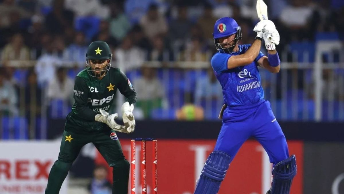 Sport : PAK vs AFG: इब्राहिम जादरान और सेदिकुल्लाह अटल की शानदार फिफ्टी, अफगानिस्तान ने पाकिस्तान को दिया 170 रनों का लक्ष्य #INA