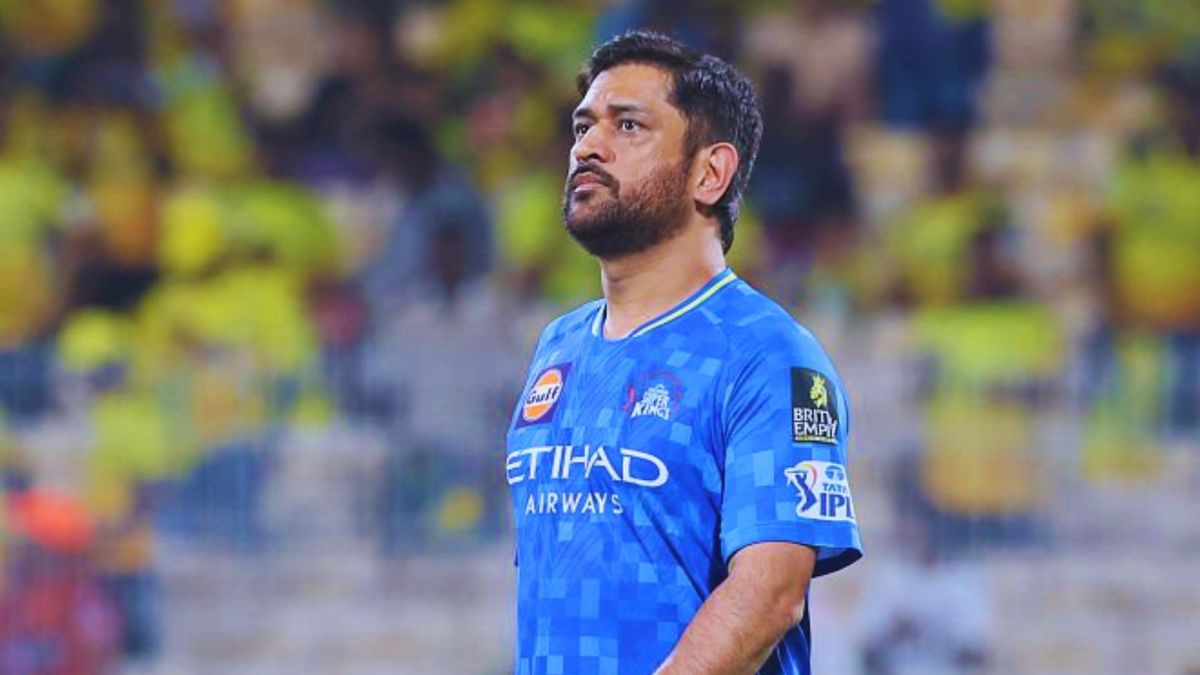 Sport : MS Dhoni: 'हुक्का' कॉन्ट्रोवर्सी के बीच पहली बार सामने आए एमएस धोनी, सोशल मीडिया पर वायरल हुई तस्वीर #INA
