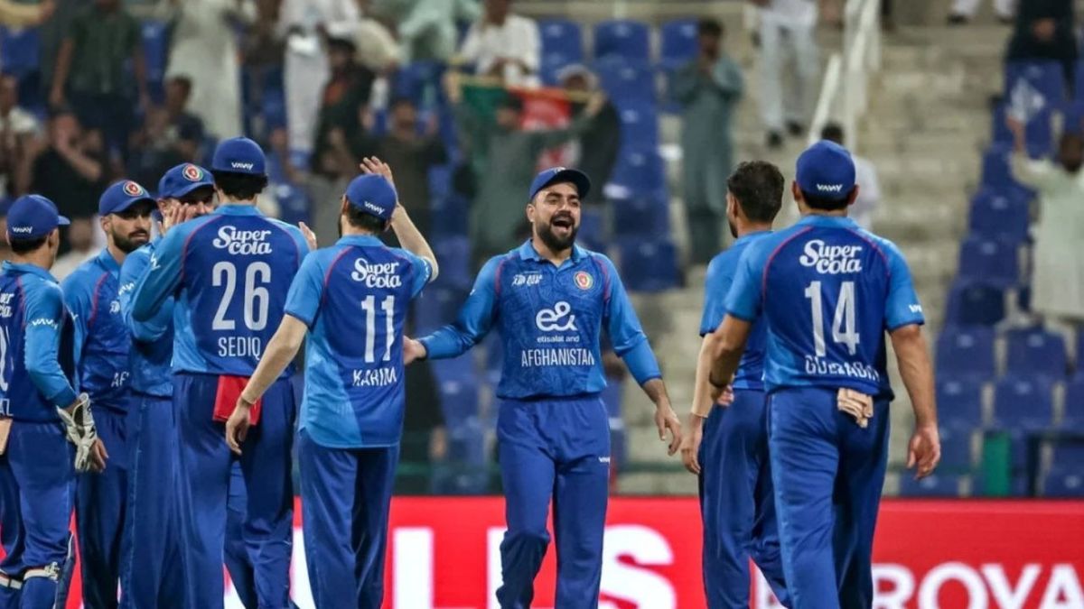 Sport : Asia cup 2025: अफगानिस्तान ने हांगकांग को 94 रनों से हराया, सादिकुल्लाह-ओमरजई के बाद फ़ारूक़ी और गुलबदीन का धमाल #INA