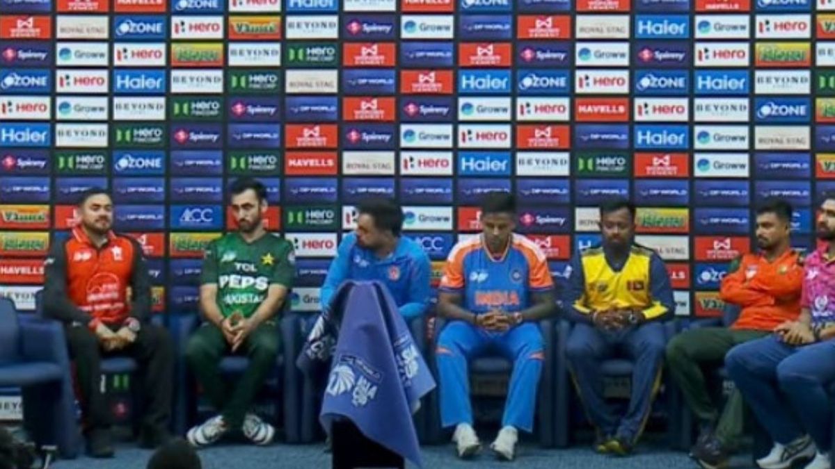 Sport : Asia Cup: पाकिस्तान के नहीं कम हो रहे तेवर, सबके सामने भारतीय कप्तान सूर्यकुमार यादव के साथ किया ऐसा बर्ताव #INA