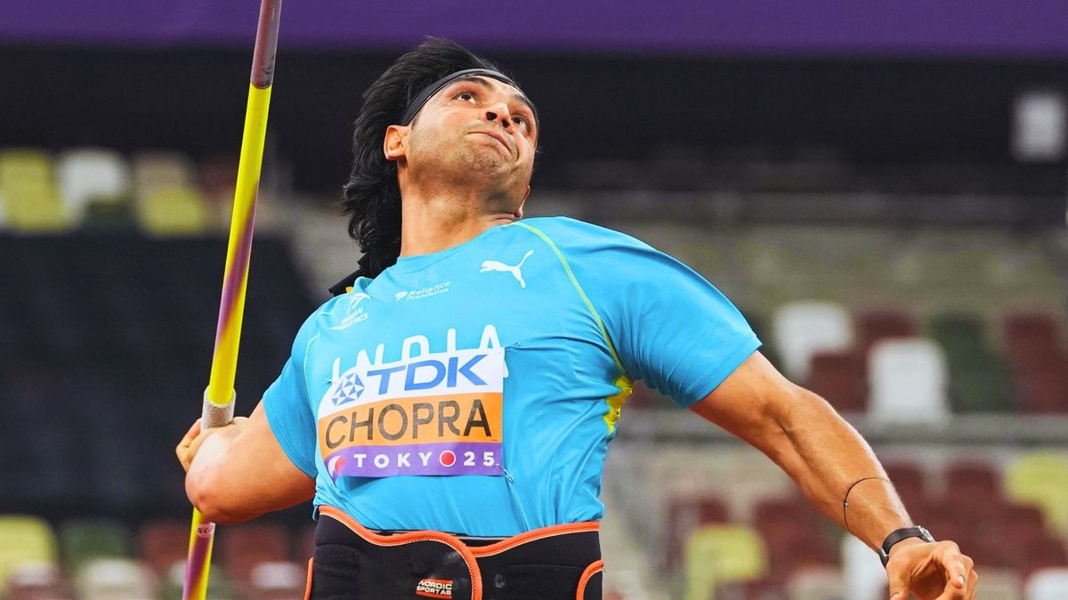 Sport : Neeraj Chopra: वर्ल्ड चैंपियनशिप का फाइनल शुरू, पहले राउंड में अरशद नदीम पर भारी पड़े नीरज चोपड़ा #INA