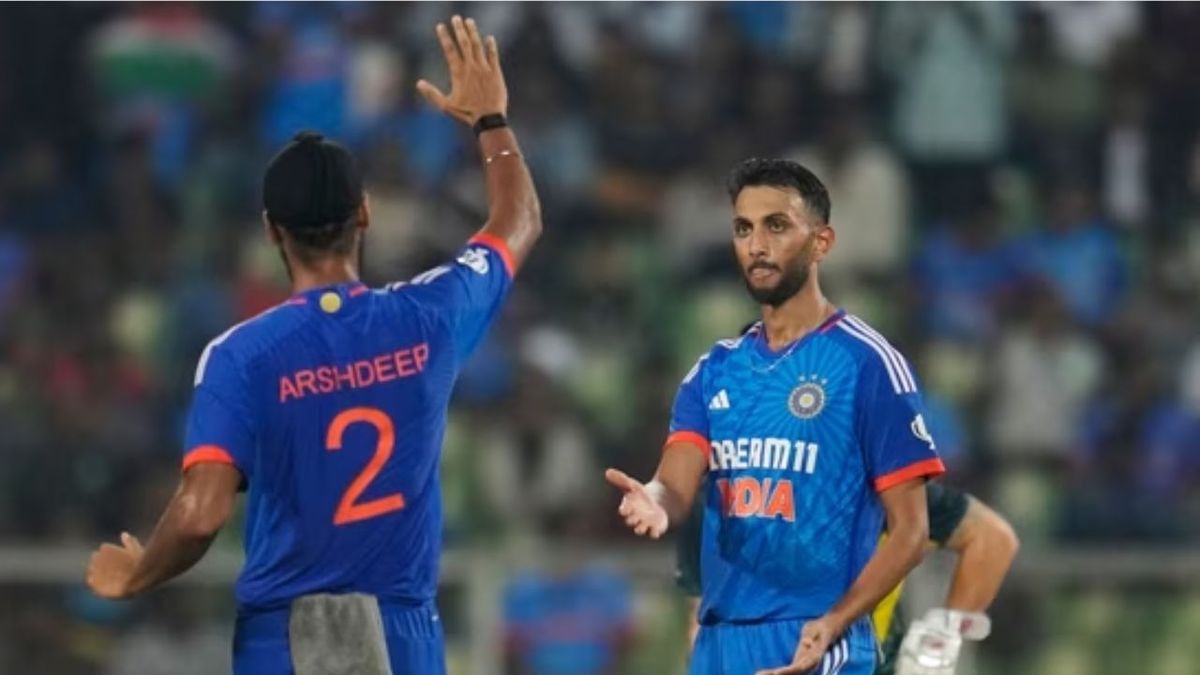 Sport : IND A vs SA A: भारतीय गेंदबाजों के सामने टिक नहीं पाए एक भी बल्लेबाज, साउथ अफ्रीका ने दिया 133 रनों का लक्ष्य #INA