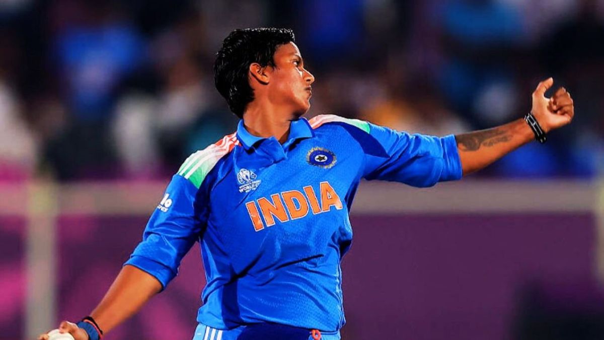 Sport : IND vs SL: दीप्ति शर्मा के पास इतिहास रचने का मौका, 2 विकेट लेते ही T20 इंटरनेशनल में ऐसा करने वाली बनेंगी पहली भारतीय #INA