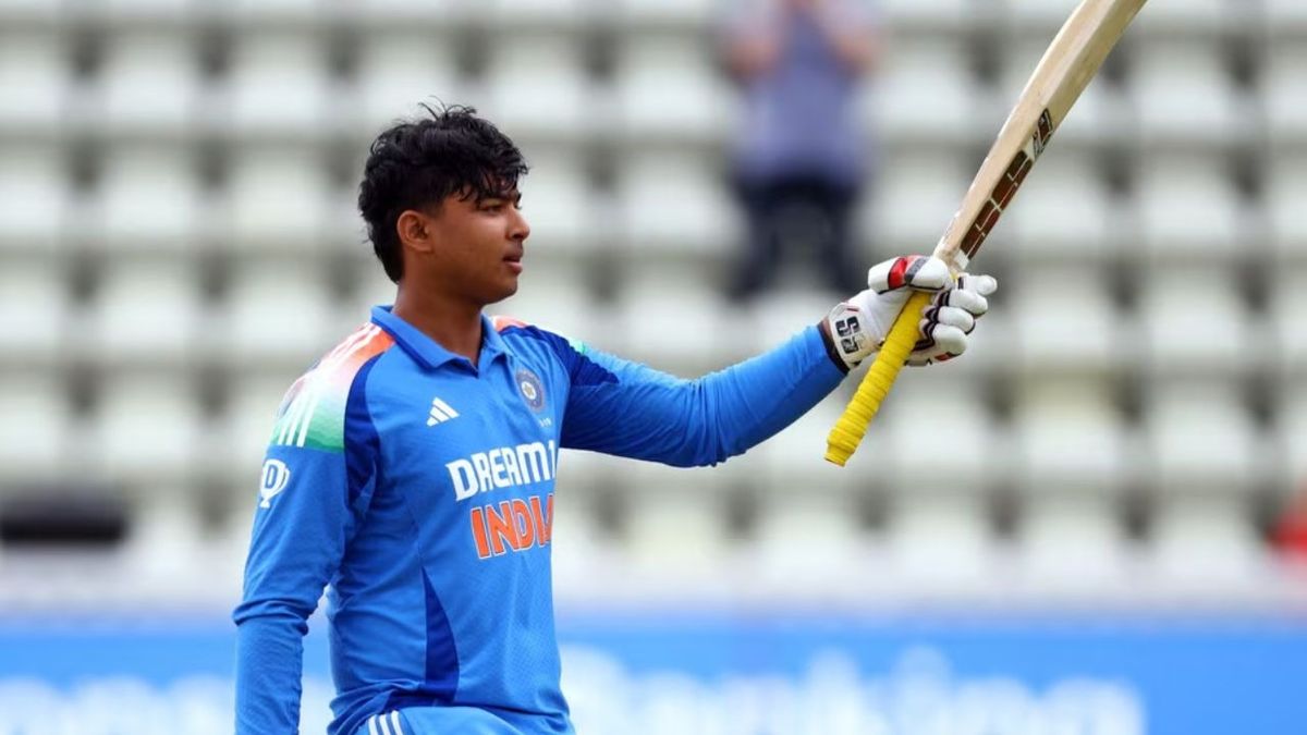 Sport : वैभव सूर्यवंशी ने 283 की स्ट्राइक रेट से बनाए रन, चौके-छक्के से पूरा किया अर्धशतक #INA