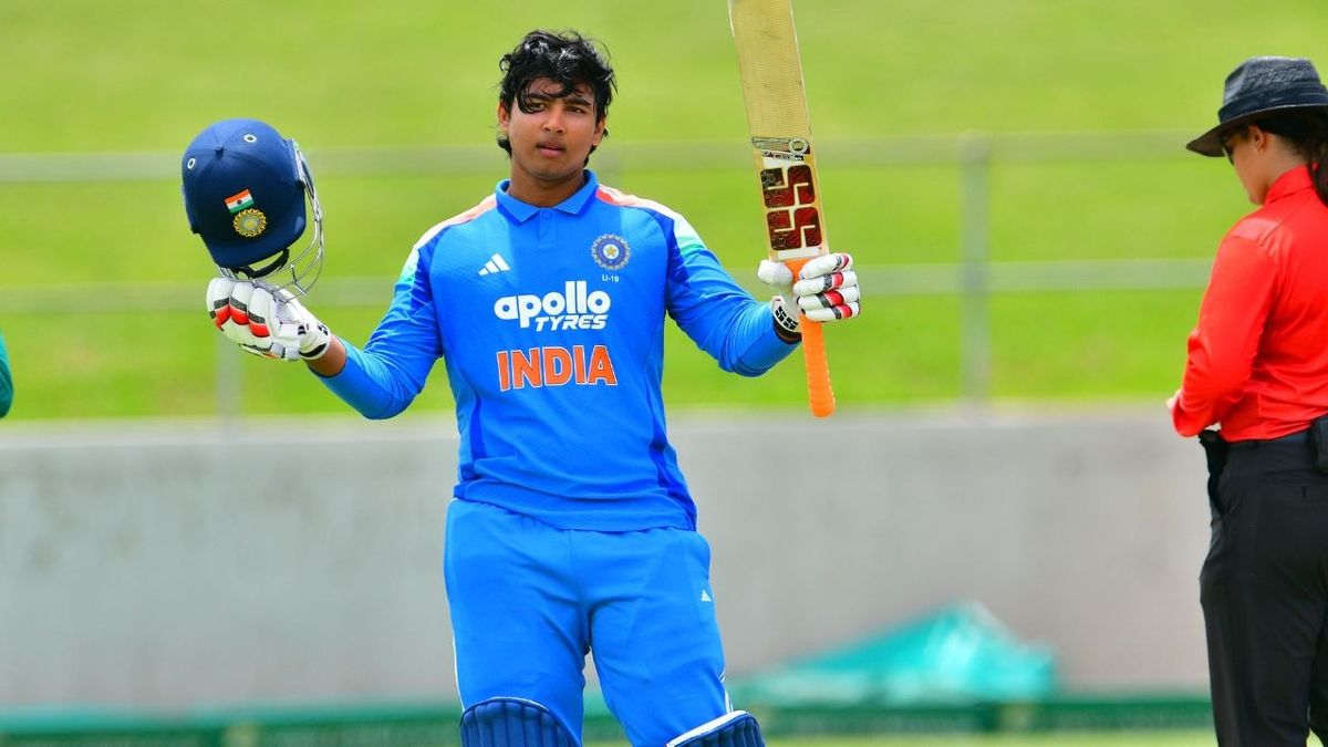 Sport : 7 छक्के, 9 चौके, वैभव सूर्यवंशी का फिर चला बल्ला, 50 गेंदों में अब जड़ दिए इतने रन #INA