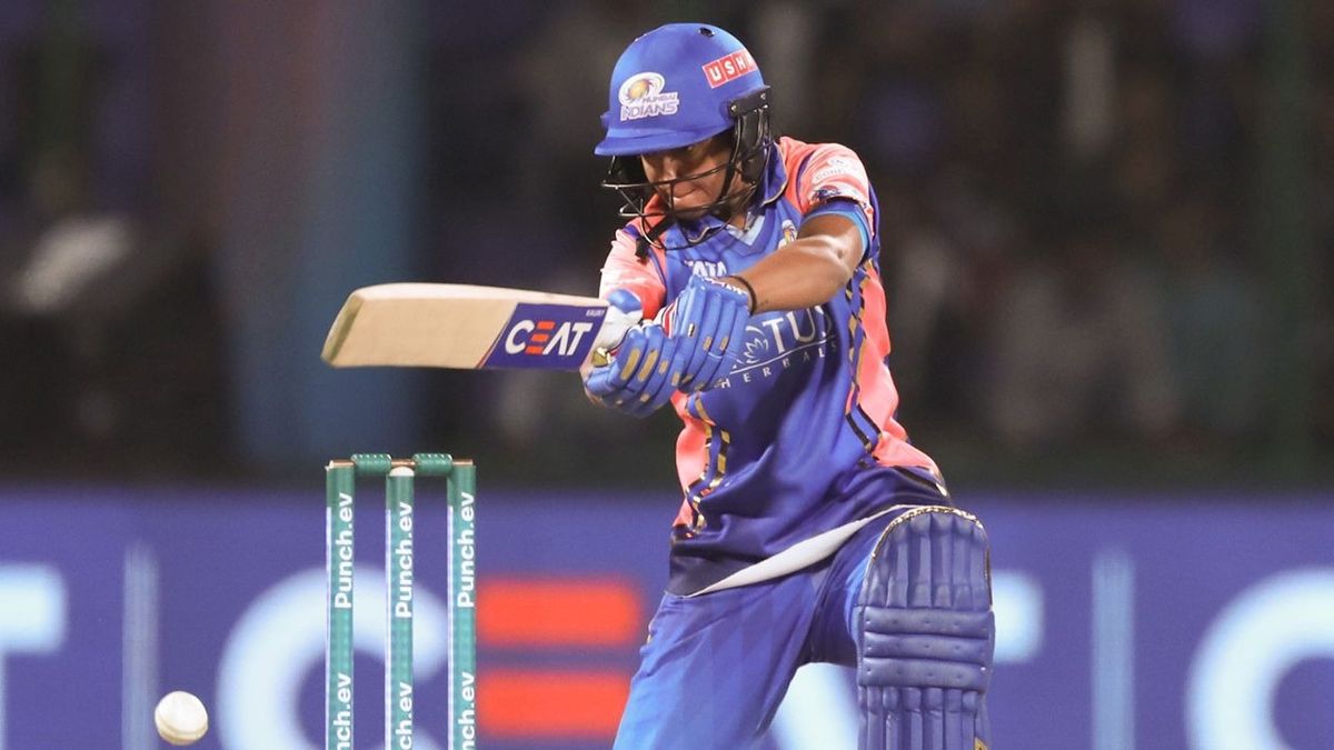 Sport : WPL 2026: मुंबई इंडियंस की कप्तान हरमनप्रीत कौर 55 रन बनाते ही रच देंगी इतिहास, ऐसा करने वाली बनेंगी पहली भारतीय #INA