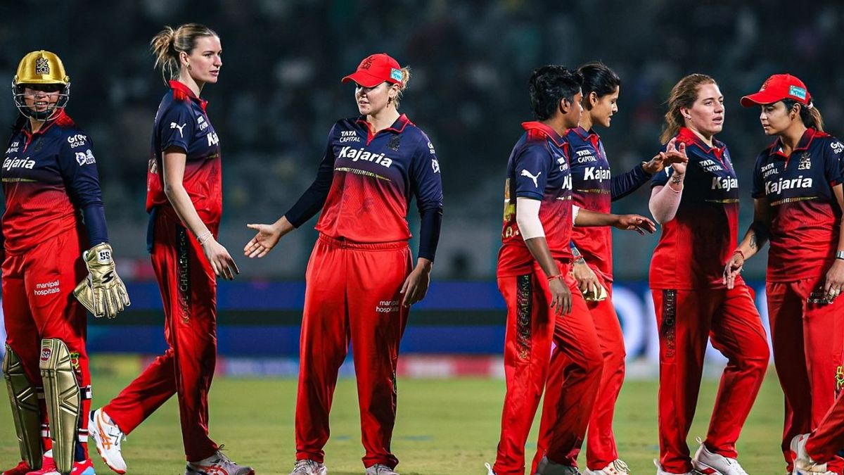 Sport : WPL 2026: प्लेऑफ के मैच खेले बिना ही सीधे FINAL में कैसे पहुंच गई RCB? ये समीकरण है वजह #INA