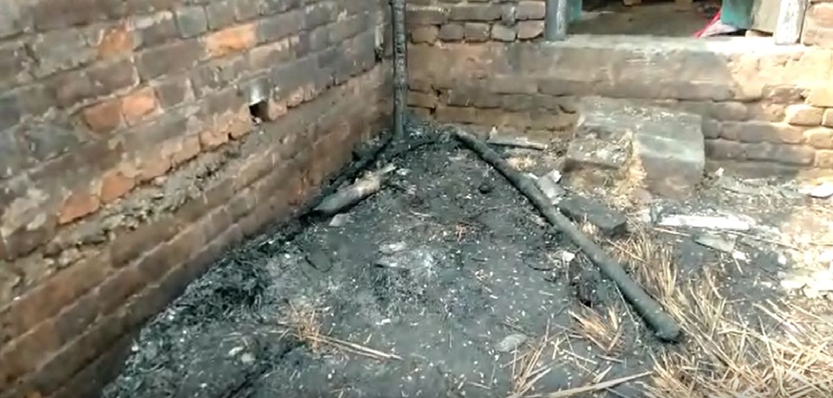 दुष्कर्म की नीयत से घुसा आरोपी, नहीं मिली सफलता तो पूरे घर में लगा दी आग