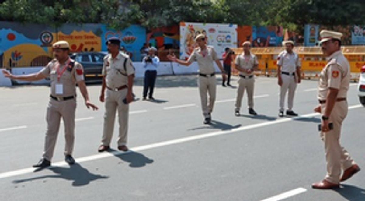 दिल्‍ली एयरपोर्ट पर अवैध रूप से प्रवेश करने वाला था नशे में : पुल‍िस