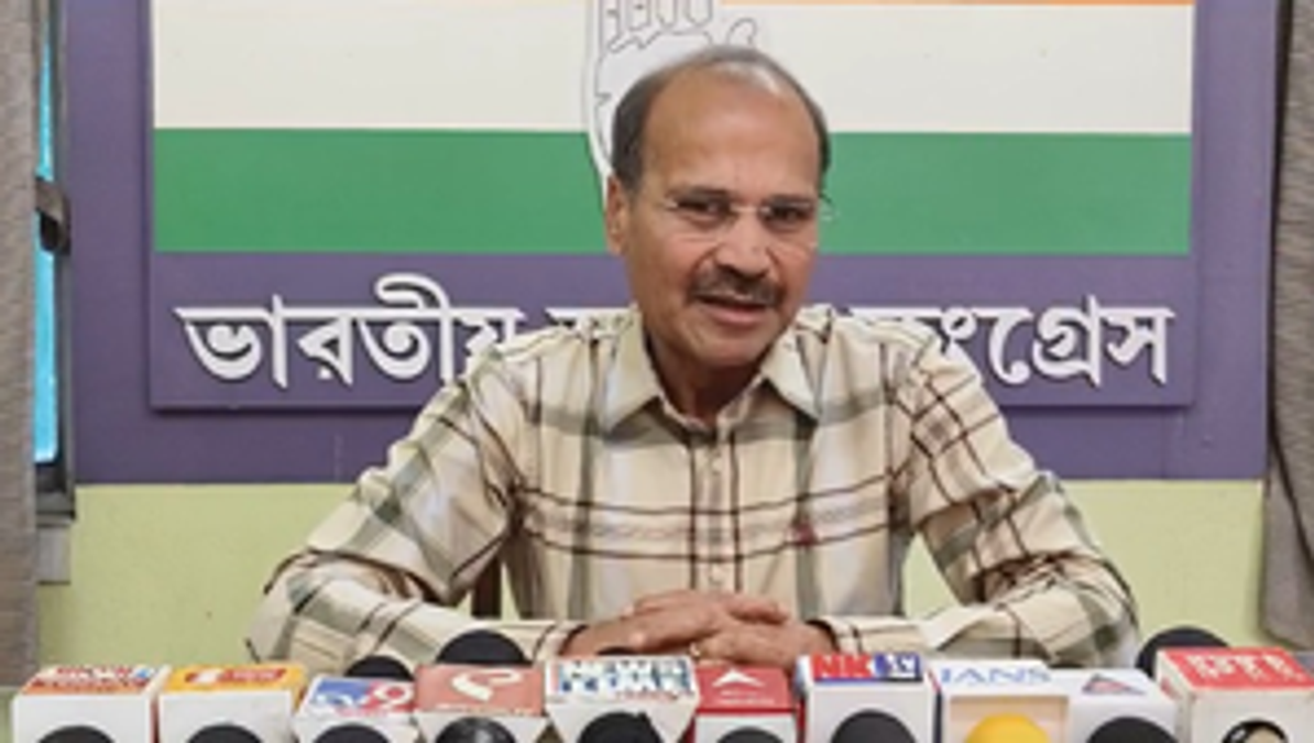 भाषा विवाद पर अधीर रंजन चौधरी बोले, तमिलनाडु सरकार के साथ मिलकर केंद्र निकाले समाधान