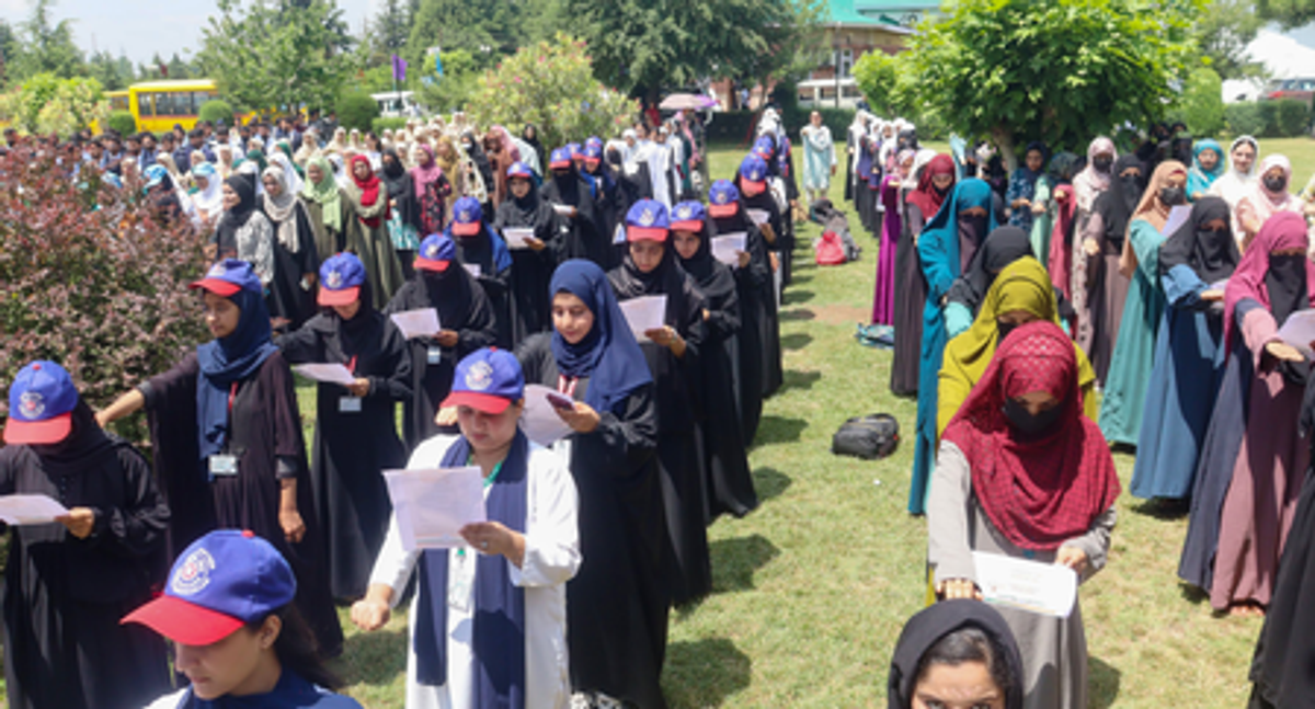 देशभर के हजारों छात्र 'युवा शक्ति, भारत की शक्ति' कार्यक्रम में हुए शामिल, राष्ट्र के प्रति एकजुट होने की ली शपथ