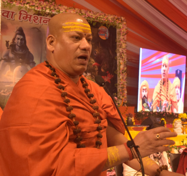 पीएम मोदी को 85 वर्ष तक प्रधानमंत्री बने रहना चाहिए: महामंडलेश्वर कैलाशानंद गिरी