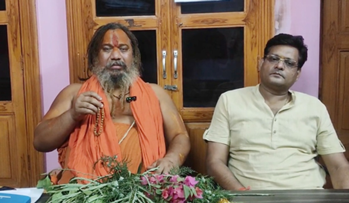 पीएम मोदी ने दुश्मनों को सिंदूर की ताकत का अहसास कराया : जगद्गुरु परमहंस आचार्य