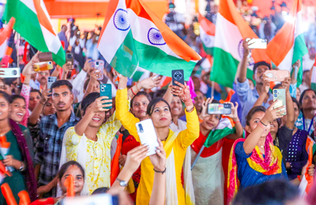 पीएम मोदी के भाषण की महिलाओं ने की तारीफ, कहा - 'केंद्र सरकार ने किए बहुत अच्छे काम'