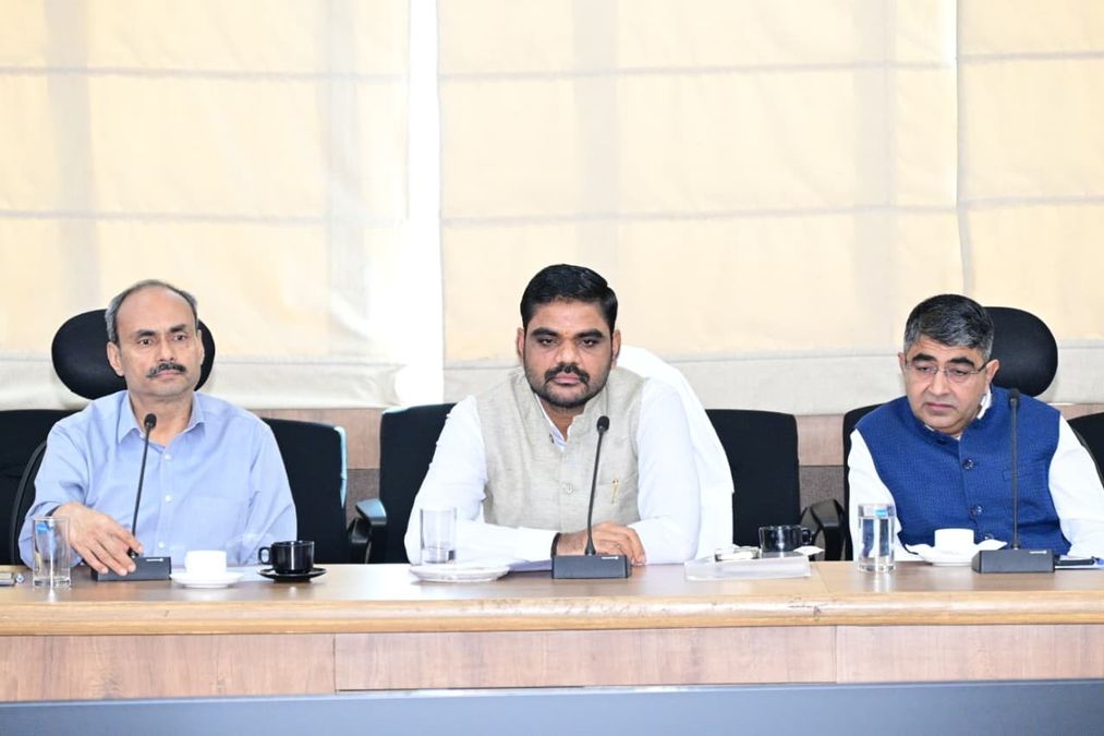 Industries Minister asks IOCL to expedite work for naphtha cracker, yarn projects in Odisha