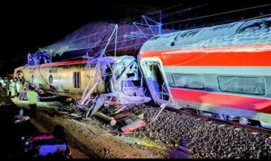 21 killed, over 70 injured as two high-speed trains collide in Spain