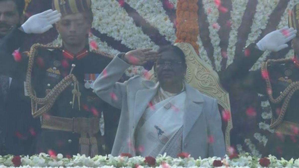 President Droupadi Murmu unfurls national flag at Kartavya Path on Republic Day
