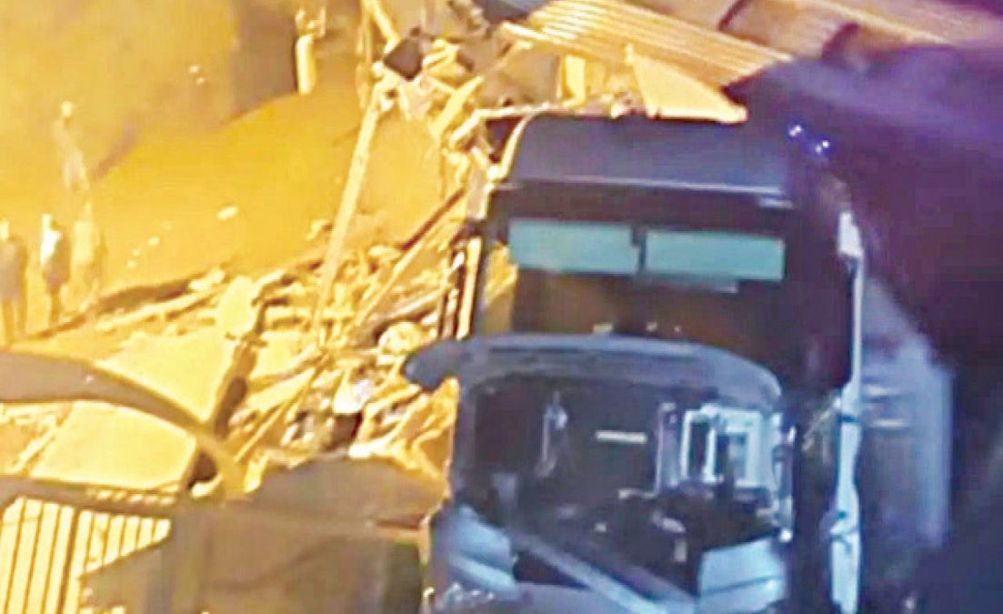 ୟୁକ୍ରେନ ସୀମାରେ ରୁଷ୍‌ ପୋଲ ଭୁଶୁଡ଼ିଲା: ଯାତ୍ରୀବାହୀ ଟ୍ରେନ୍‌ ଲାଇନଚ୍ୟୁତ ୭ ମୃତ