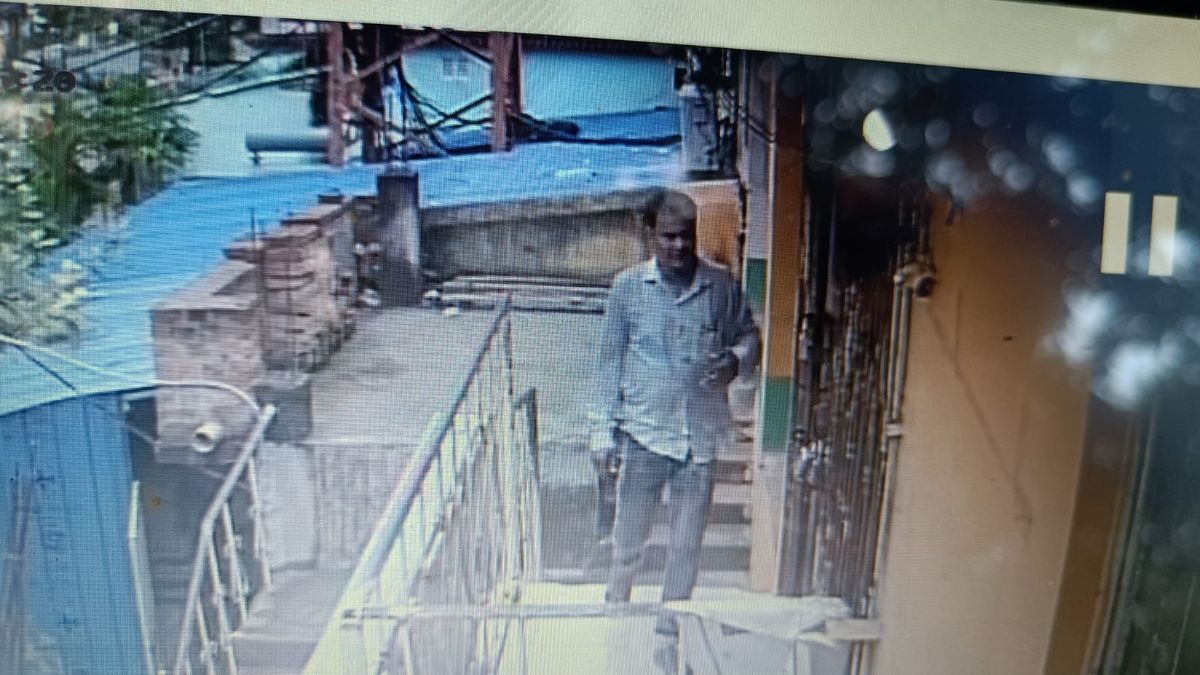 Mostwanted Cheater: କୃଷି ବିକାଶ ନାଁରେ ଲକ୍ଷାଧିକ ଟଙ୍କା ଚୂନ ଲଗାଉଛି ମୋଷ୍ଟୱାଣ୍ଟେଡ, ବିଭାଗୀୟ ଅଧିକାରୀ ପରିଚୟ ଦେଇ ନେଇଯାଉଛି ବ୍ଲାଙ୍କ ଚେକ୍