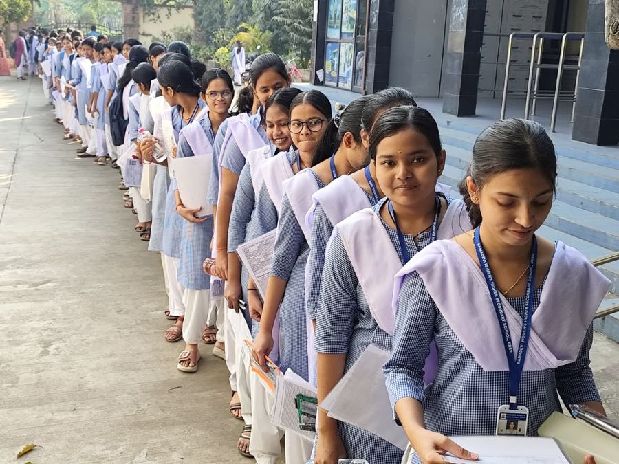 Plus 2 Examination: ଦ୍ବାଦଶ ଶ୍ରେଣୀ ପରୀକ୍ଷା ଆରମ୍ଭ