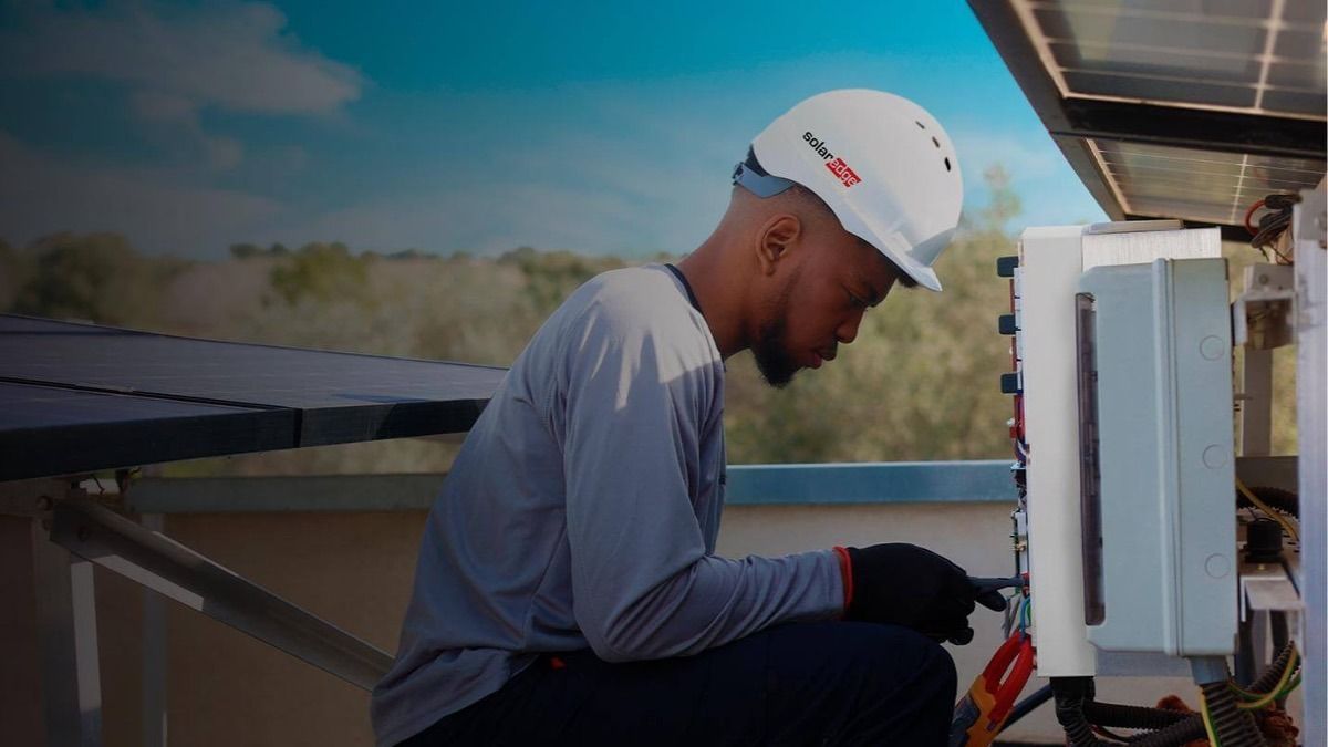 0 News Article Image SolarEdge starts shipping US-made residential inverters to Europe