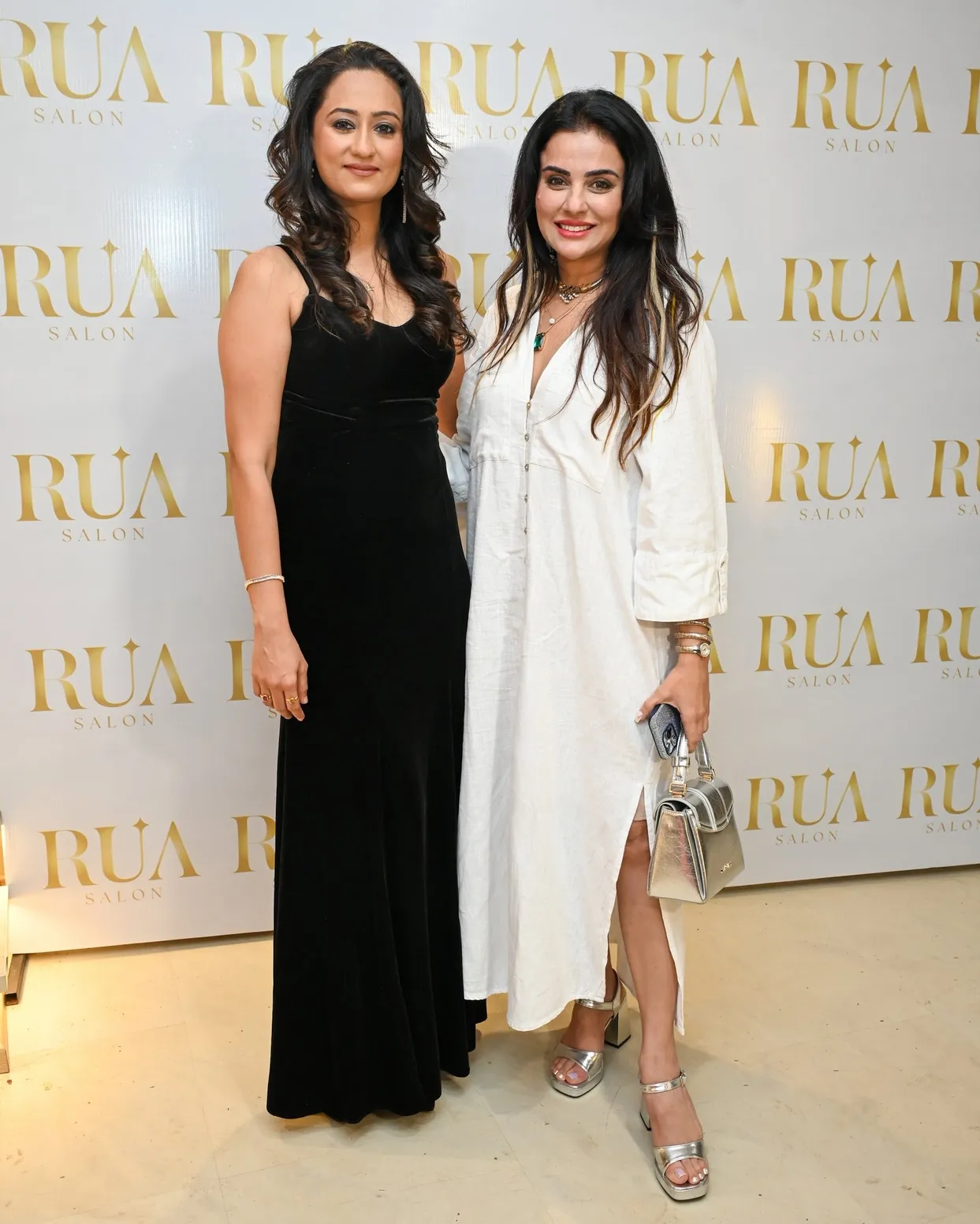 Unnati Gupta, with Sara Arfeen khan
