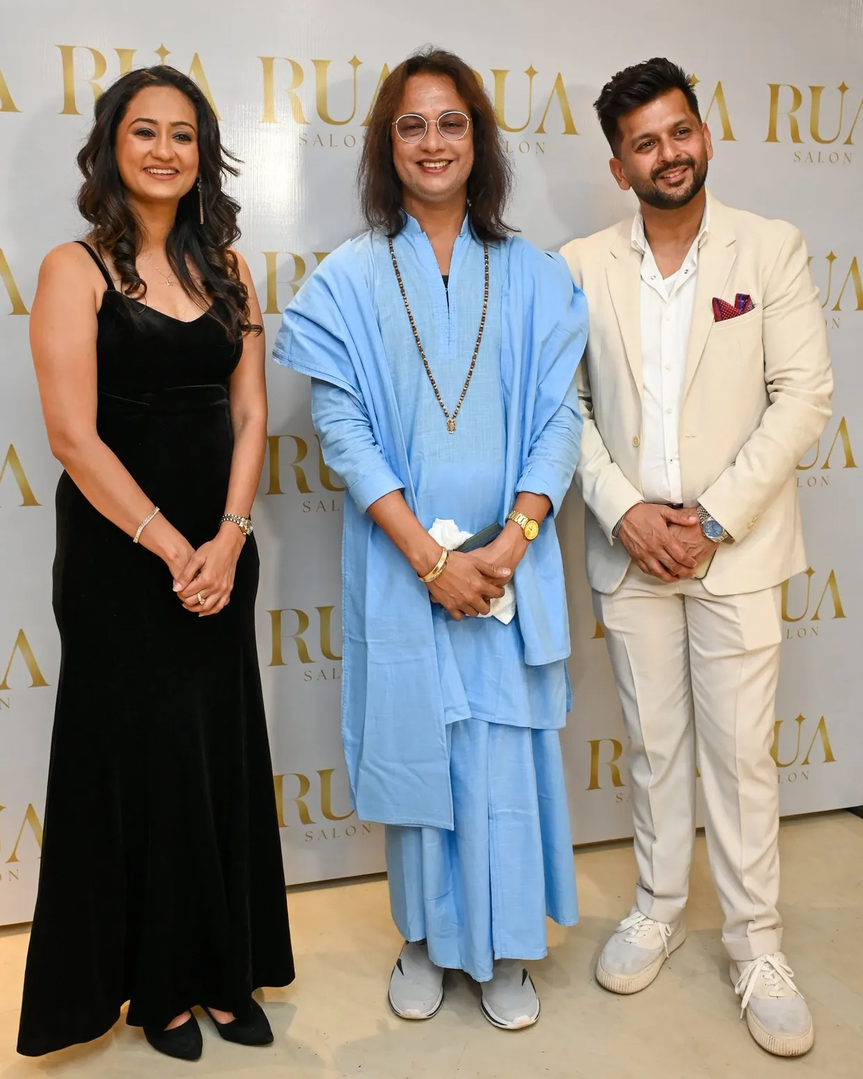 Unnati Gupta, with Vishal Gupta and Swami OMA The AKK