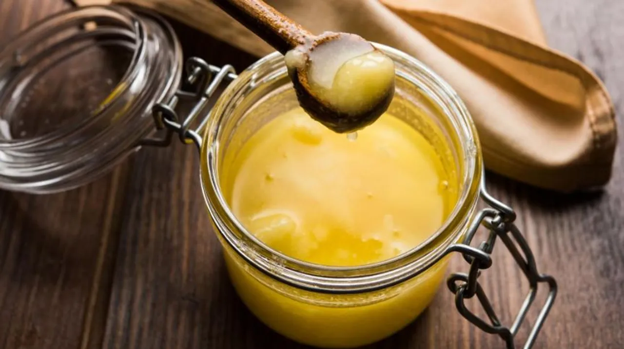 Ghee For Health: घी सेहत के लिए अच्छा होता है या बुरा?