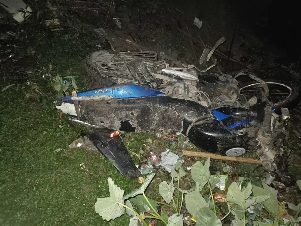  ভয়ংকৰ পথ দুৰ্ঘটনা