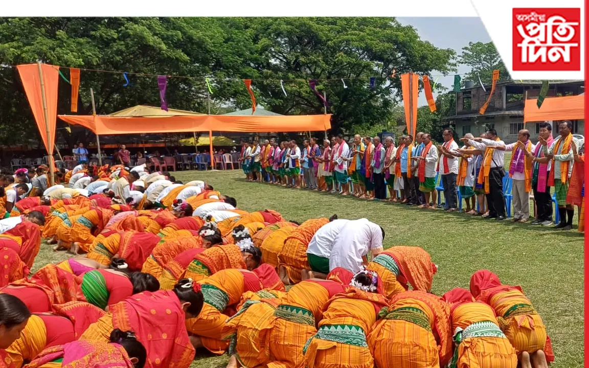 বৰমাত ১৪ তম ৰংজালি বৈছাগু ফোৰবো উদযাপন