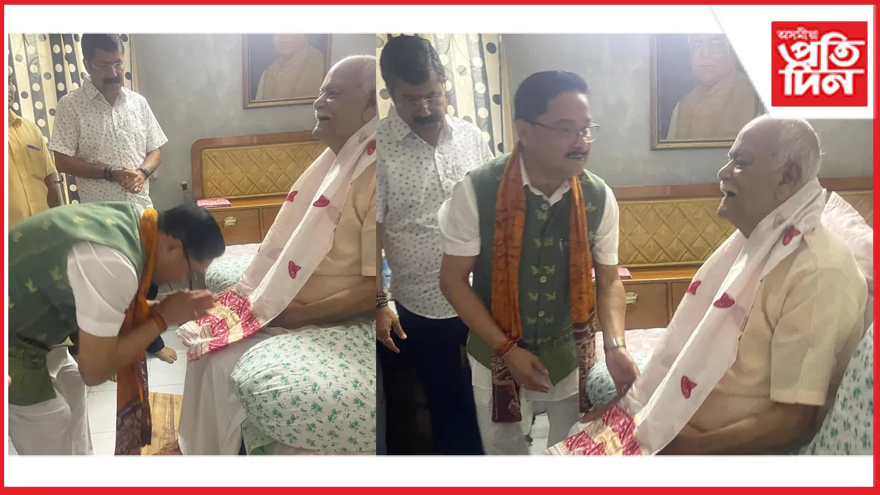  বৰ্ষীয়ান বিজেপি নেতা কবীন্দ্ৰ পুৰকায়স্হৰ বাসগৃহলৈ গৈ আশীৰ্বাদ গ্ৰহণ দিলীপ শইকীয়াৰ
