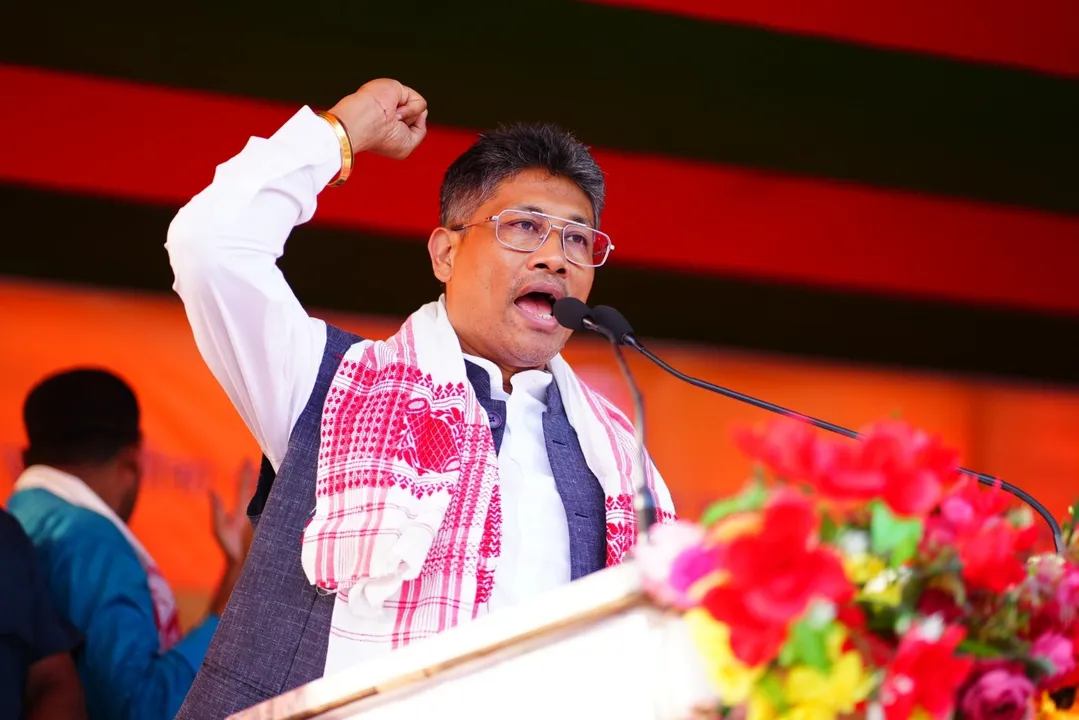 মন্ত্ৰী পীযুষ হাজৰিকা