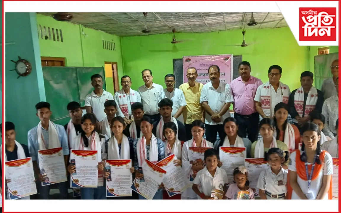 শেনছোৱা শংকৰদেৱ শিশু বিদ্যা নিকেতনত অভিনন্দন অনুষ্ঠান : ১৮ গৰাকী কৃতি শিক্ষাৰ্থীলৈ সম্বৰ্ধনা