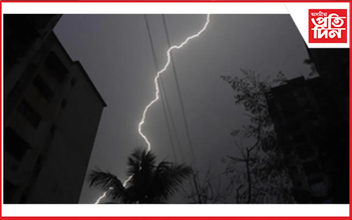 জম্মু- কাশ্মীৰত বজ্ৰপাত : ৪০ টা ভেড়া ছাগলীৰ মৃত্যু