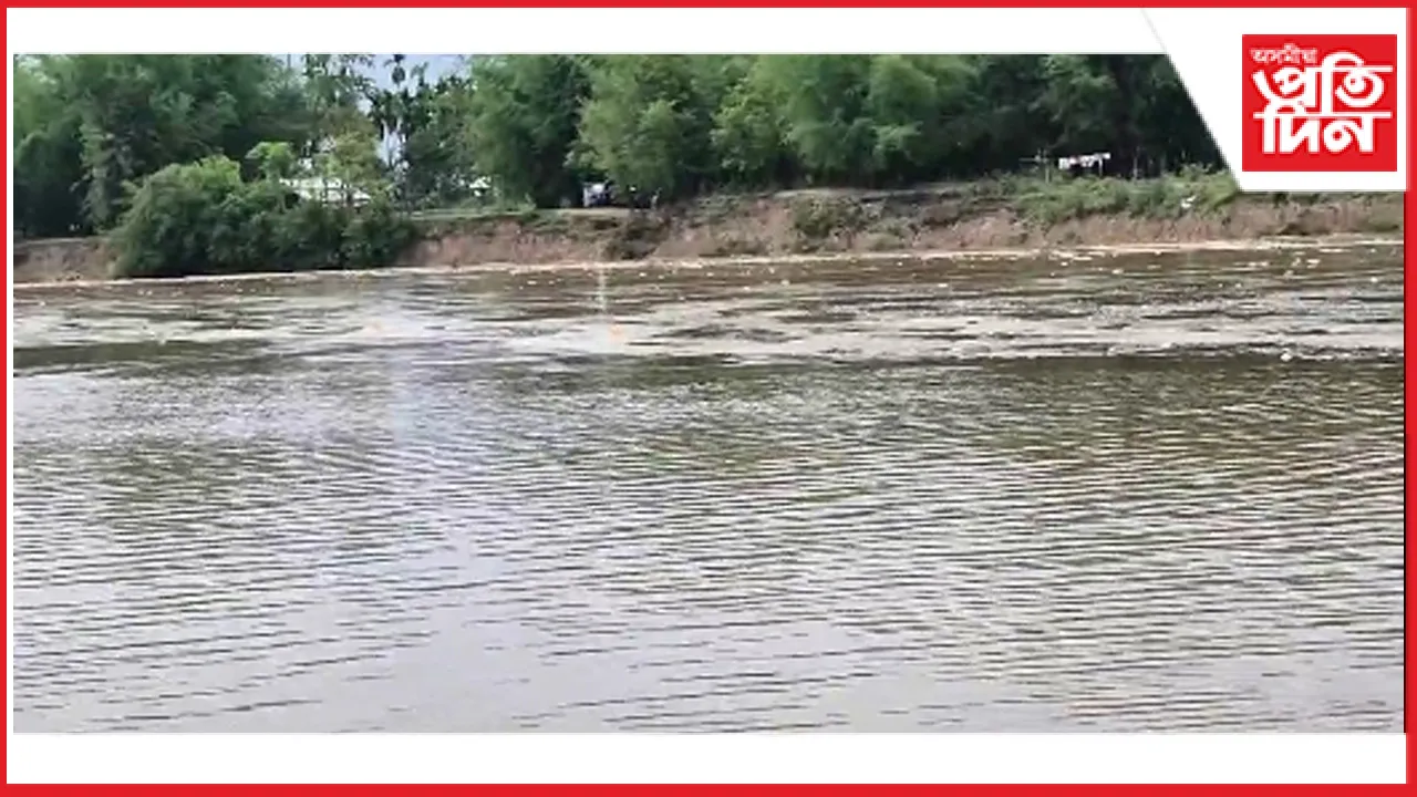  কপিলী জলবিদ্যুৎ প্ৰকল্পৰ খান্দং বান্ধৰ গেট খুলিছে নীপকুৱেঃ মধ্য অসমত বানৰ আশংকা