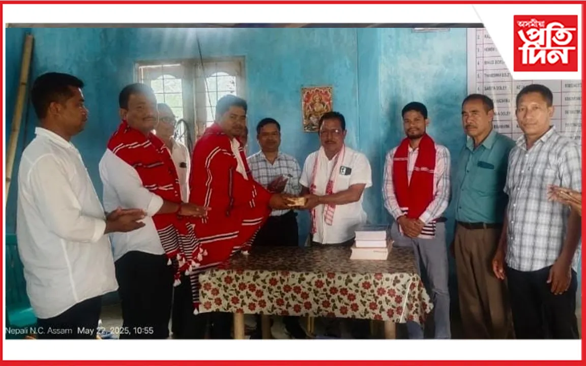 ঢকুৱাখনাত জিলা পৰিষদৰ নৱনিৰ্বাচিত সদস্যৰ ব্যতিক্ৰমী পদক্ষেপ