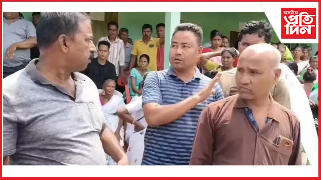 লোকসভা নিৰ্বাচনতে ছপা কৰিছিল বেনাৰ, পোষ্টাৰঃ অনাদায় ধন বিচৰাত ব্যৱসায়ীকহে অপদস্থ তথাকথিত নেতাৰ