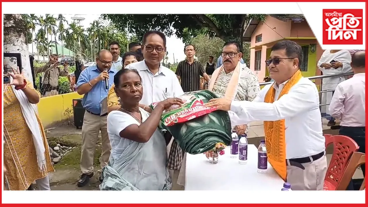 চিৰাঙত মেলেৰীয়া সজাগতা সভা সম্পন্নঃ ঔষধযুক্ত আঁঠুৱা, কম্বল বিতৰণ
