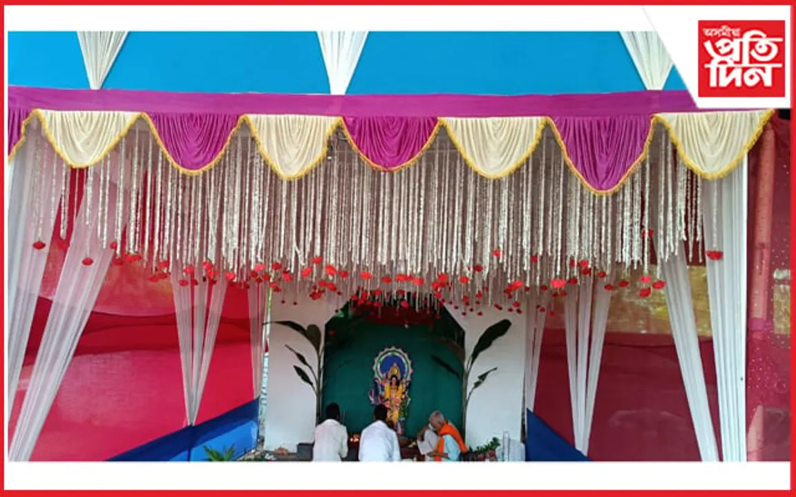 মথুৰাপুৰত উলহ-মালহেৰে বিশ্বকৰ্মা পূজা উদযাপন...