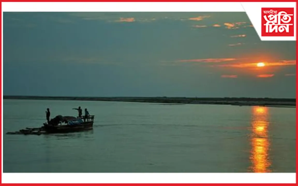দক্ষিণ শালমাৰাত ব্ৰহ্মপুত্ৰত সন্ধানহীন শিশুঃ বাংলাদেশত উদ্ধাৰ মৃতদেহ...