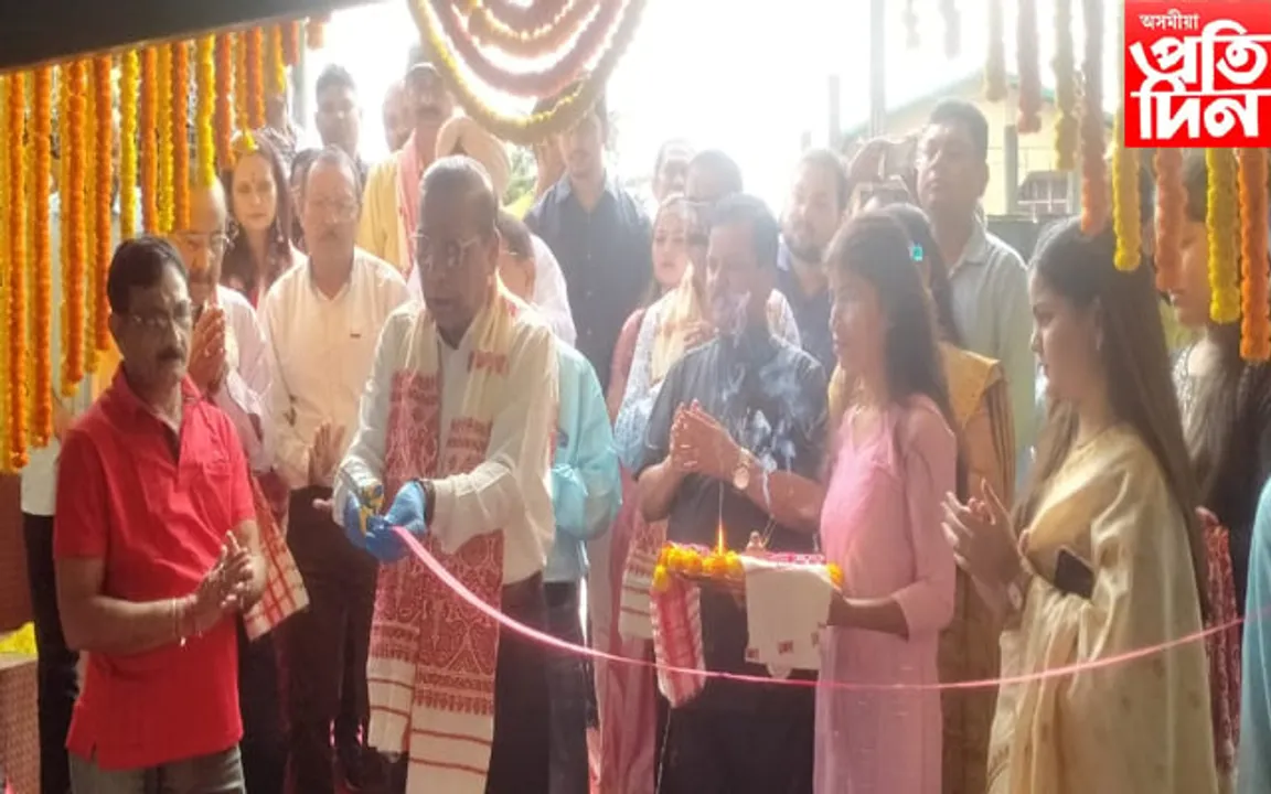 নগাঁৱত মুকলি হ’ল অত্যাধুনিক ডি বি এম হাস্পতাল এণ্ড ৰিৰ্ছাজ ইনষ্টিটিউট...